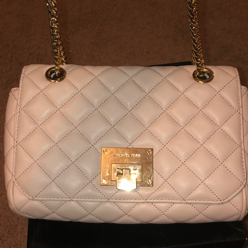 NEW WITH TAGS. Michael Kors crossbody